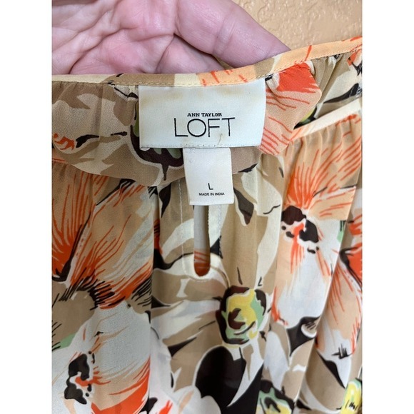 Ann Taylor Loft 100% Cotton, Floral 3/4 Length Sleeve Blouse, Large - Picture 4 of 6